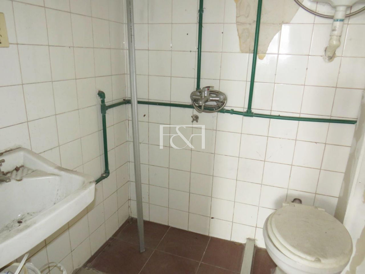 Local Comercial ID.1403 - Venta dos Monoambientes o Locales Comerciales Brazo Oriental