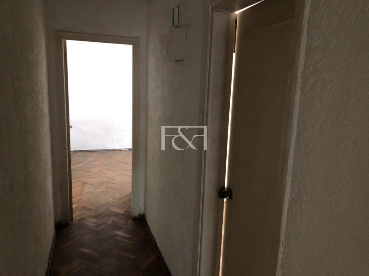 Local Comercial ID.2552 - Venta de Local Con Casa en Sayago