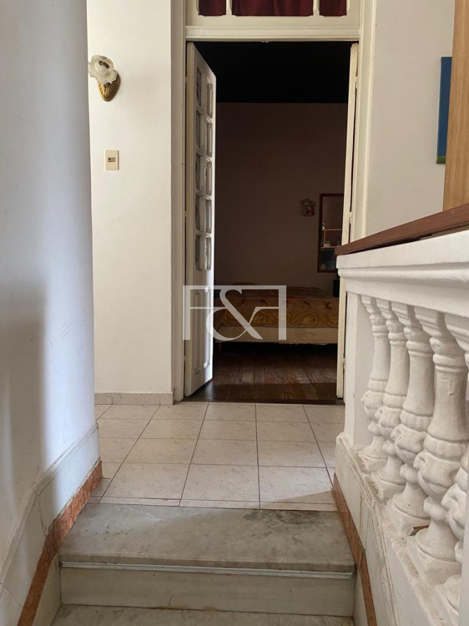 Local Comercial ID.2266 - Venta de Casa  de 4 dormitorios en La Comercial 