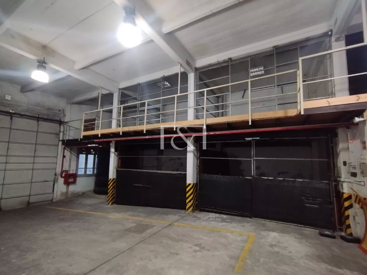 Local Comercial ID.2549 - Alquiler de Local en Cordón