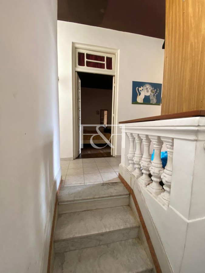 Local Comercial ID.2266 - Venta de Casa  de 4 dormitorios en La Comercial 