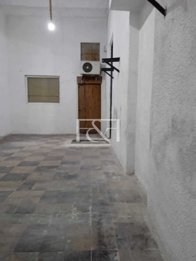 Local Comercial ID.2469 - Venta Local Comercial 320mt2 Aguada 