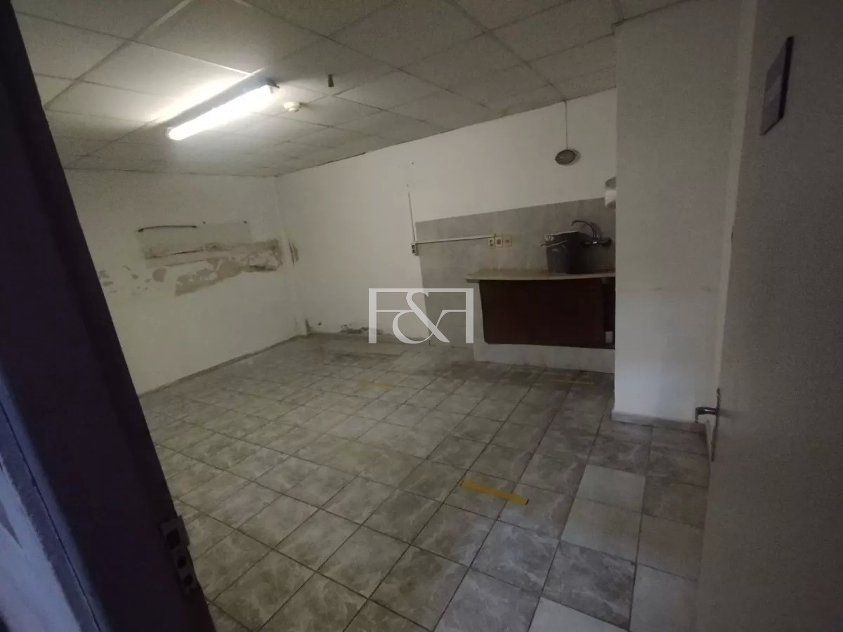 Local Comercial ID.2549 - Alquiler de Local en Cordón