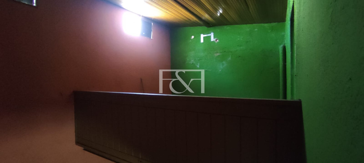 Local Comercial ID.2562 - Local Comercial y Casa en dos dormitorios 