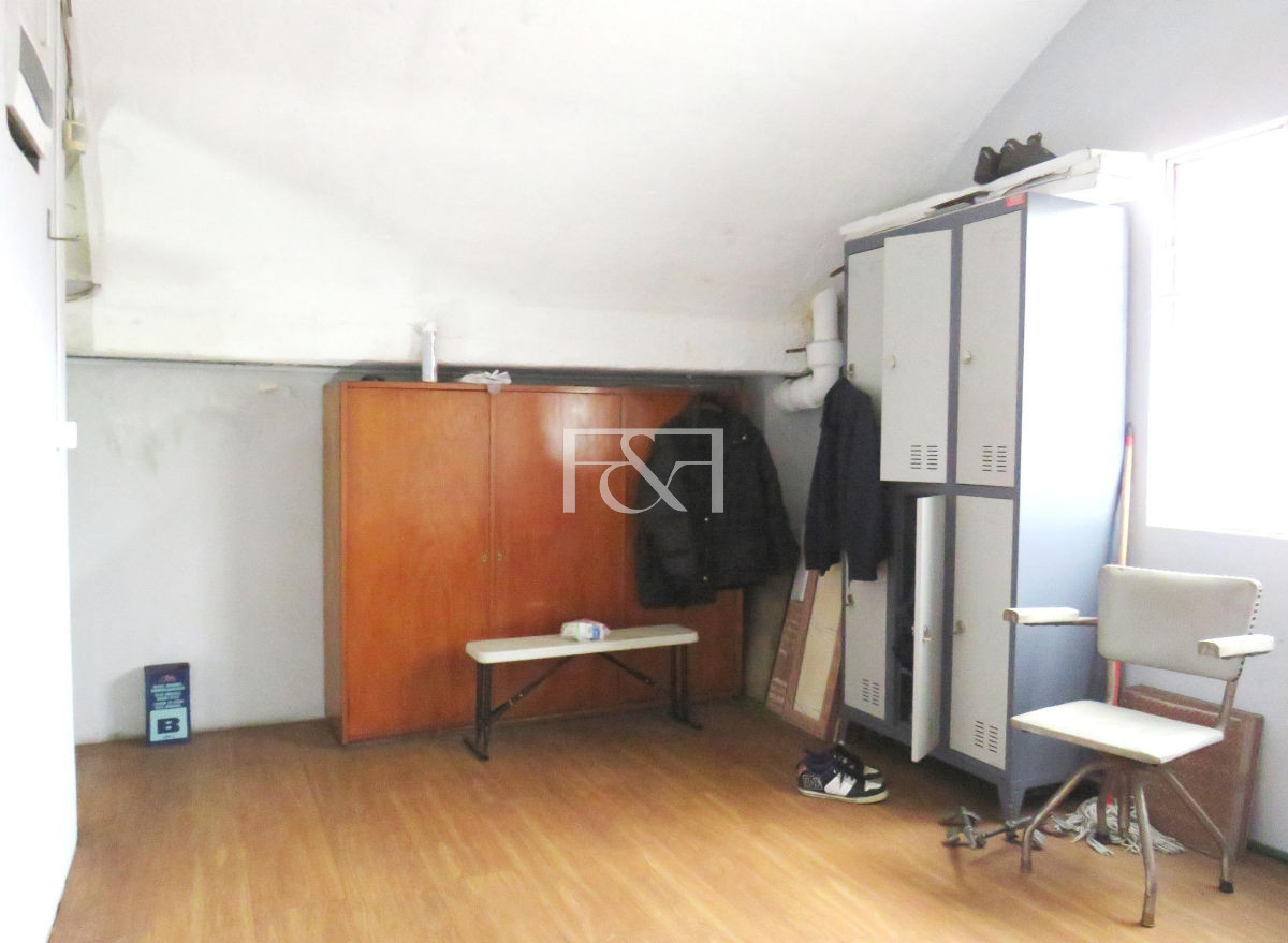 Local Comercial ID.1239 - Oportunidad Venta Local excelente zona y estado part/inversor