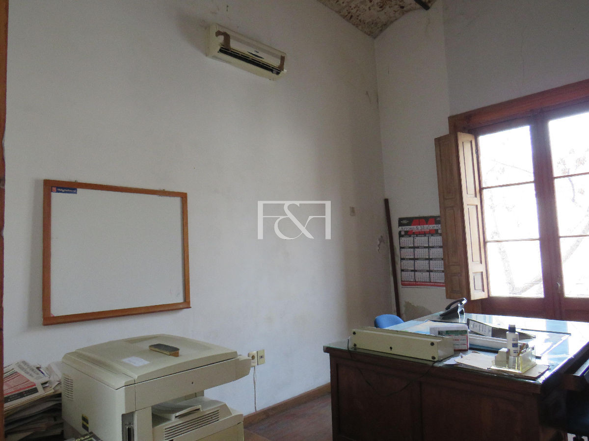Local Comercial ID.1261 - Venta excelente Local - Aguada