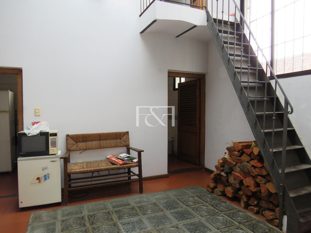 Local Comercial ID.1261 - Venta excelente Local - Aguada