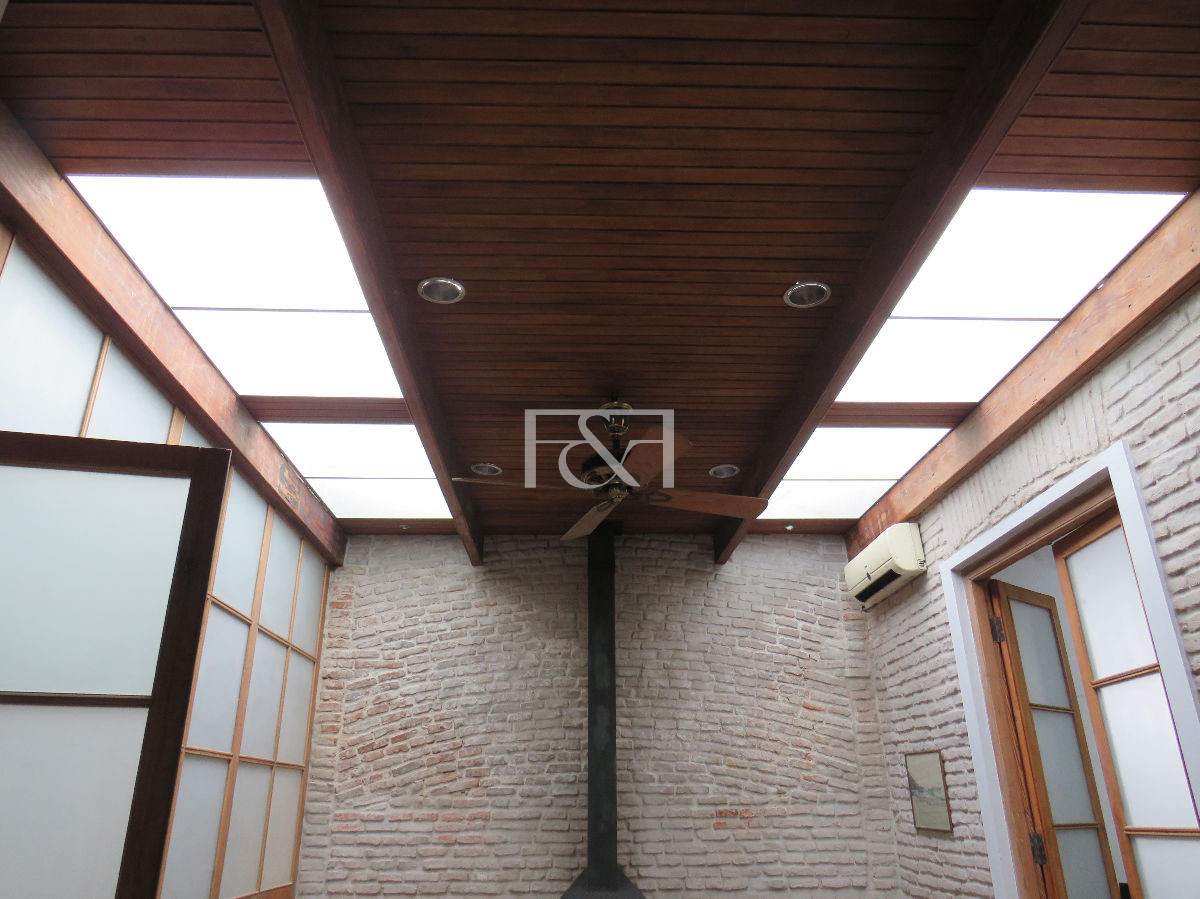 Local Comercial ID.1261 - Venta excelente Local - Aguada