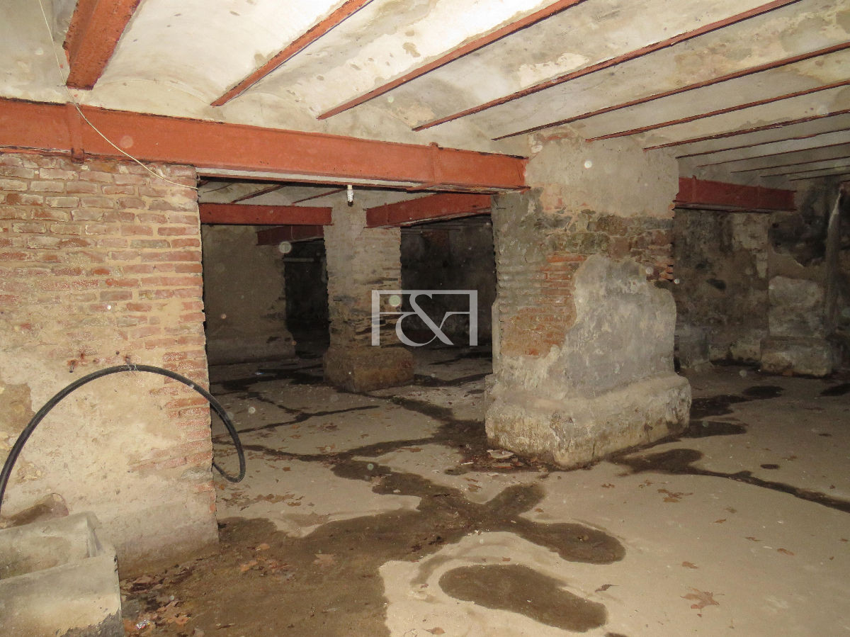 Local Comercial ID.1261 - Venta excelente Local - Aguada