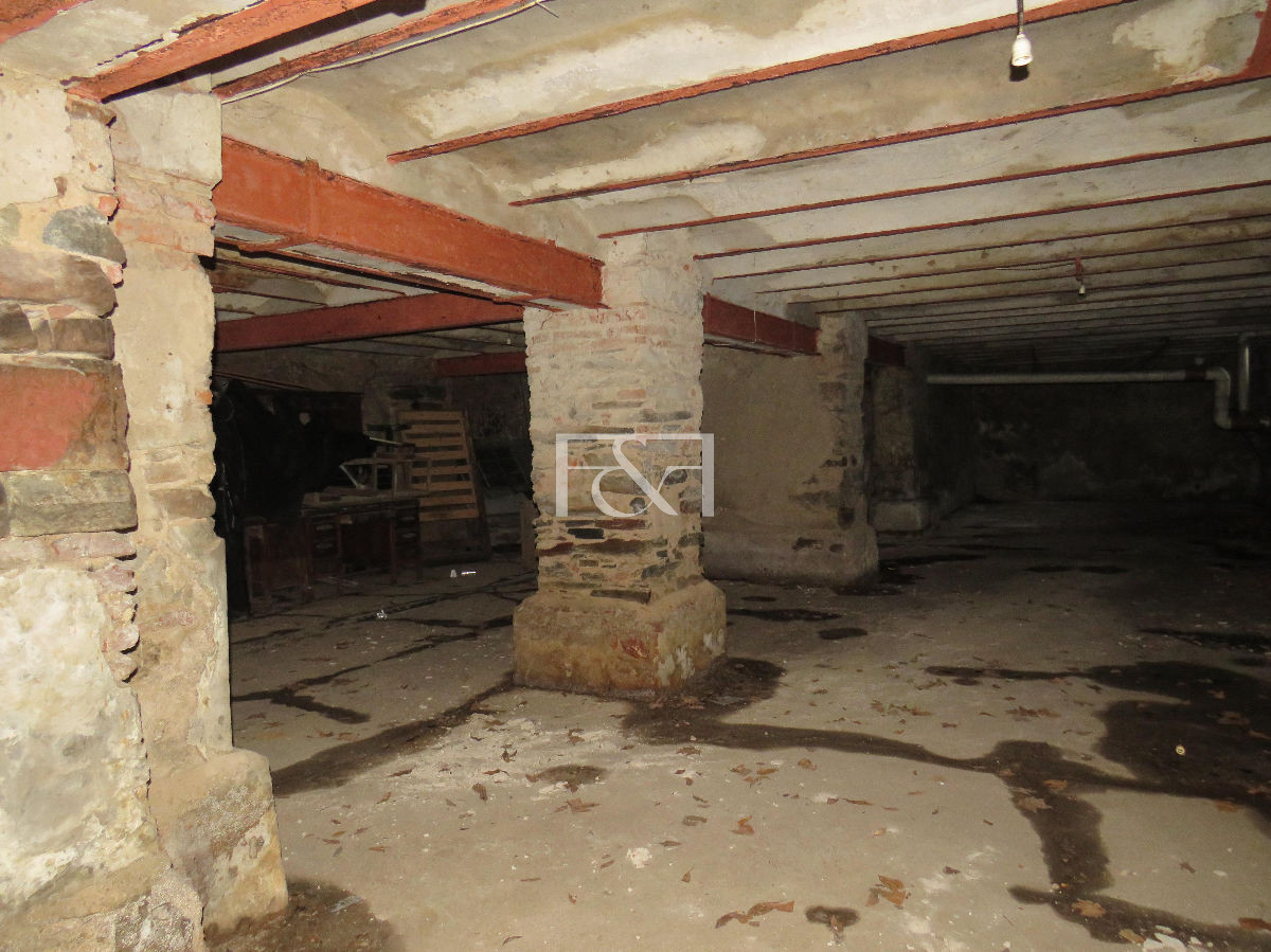 Local Comercial ID.1261 - Venta excelente Local - Aguada