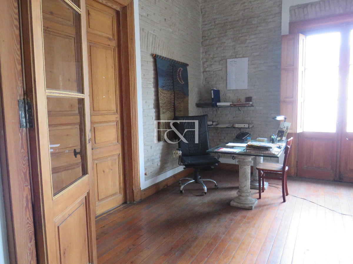 Local Comercial ID.1261 - Venta excelente Local - Aguada