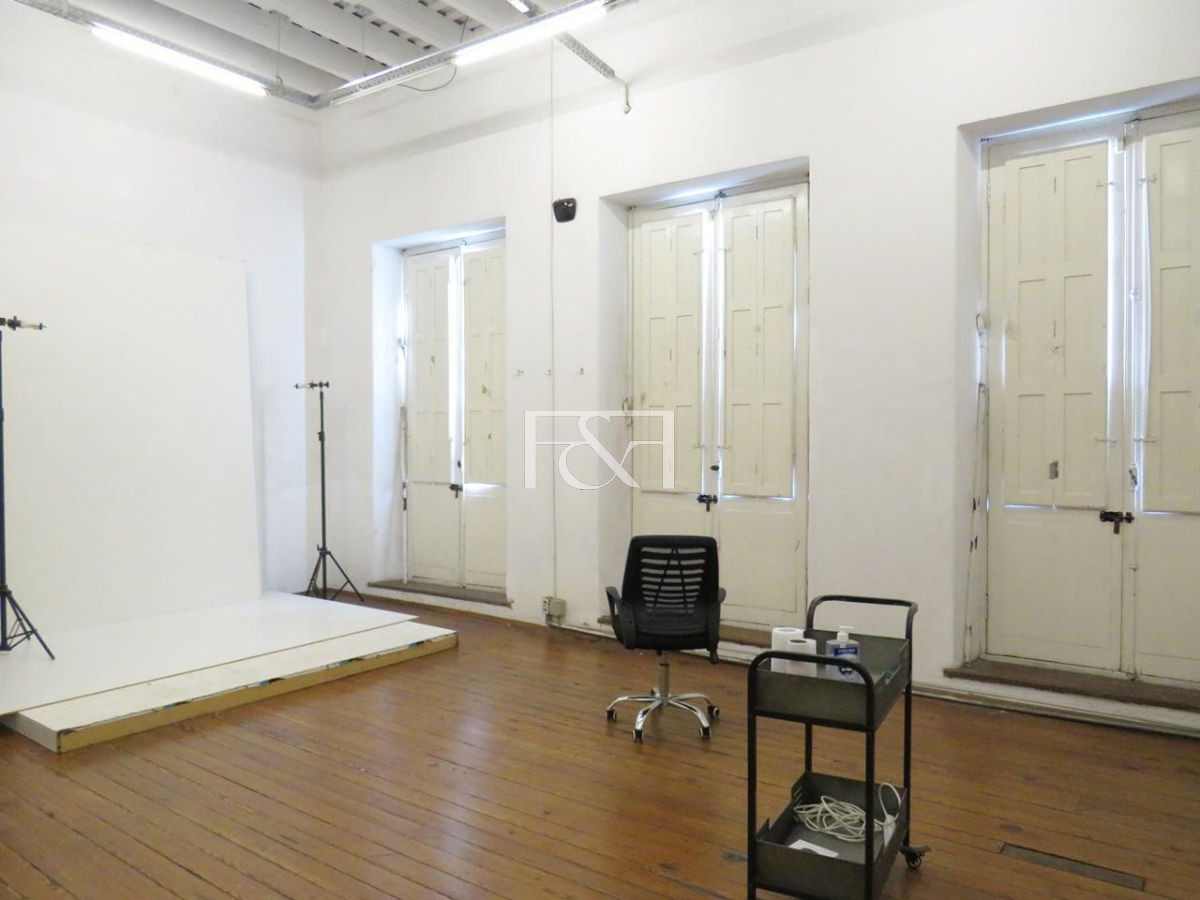Local Comercial ID.1344 - Venta Gran Padrón Ciudad Vieja Oportunidad Inversión