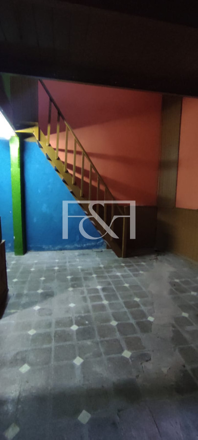 Local Comercial ID.2562 - Local Comercial y Casa en dos dormitorios 