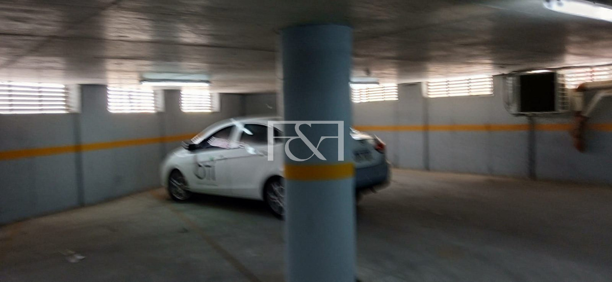 Local Comercial ID.2000 - Local Comercial En Alquiler Ubicado En Ciudad Vieja