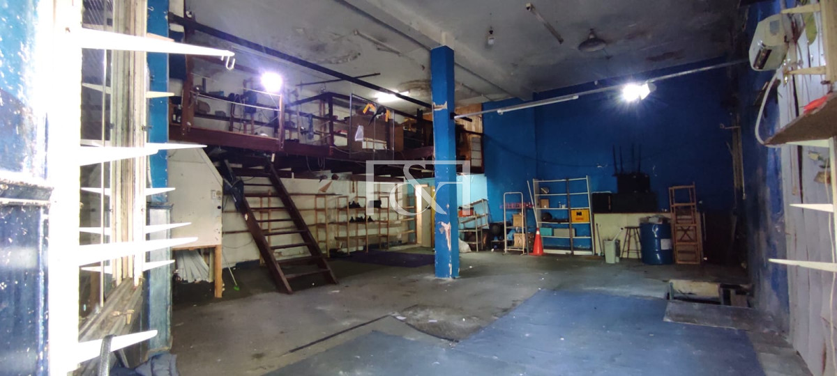 Local Comercial ID.2562 - Local Comercial y Casa en dos dormitorios 