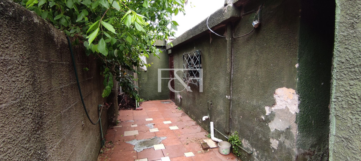 Local Comercial ID.2304 - Venta de Local en la Comercial