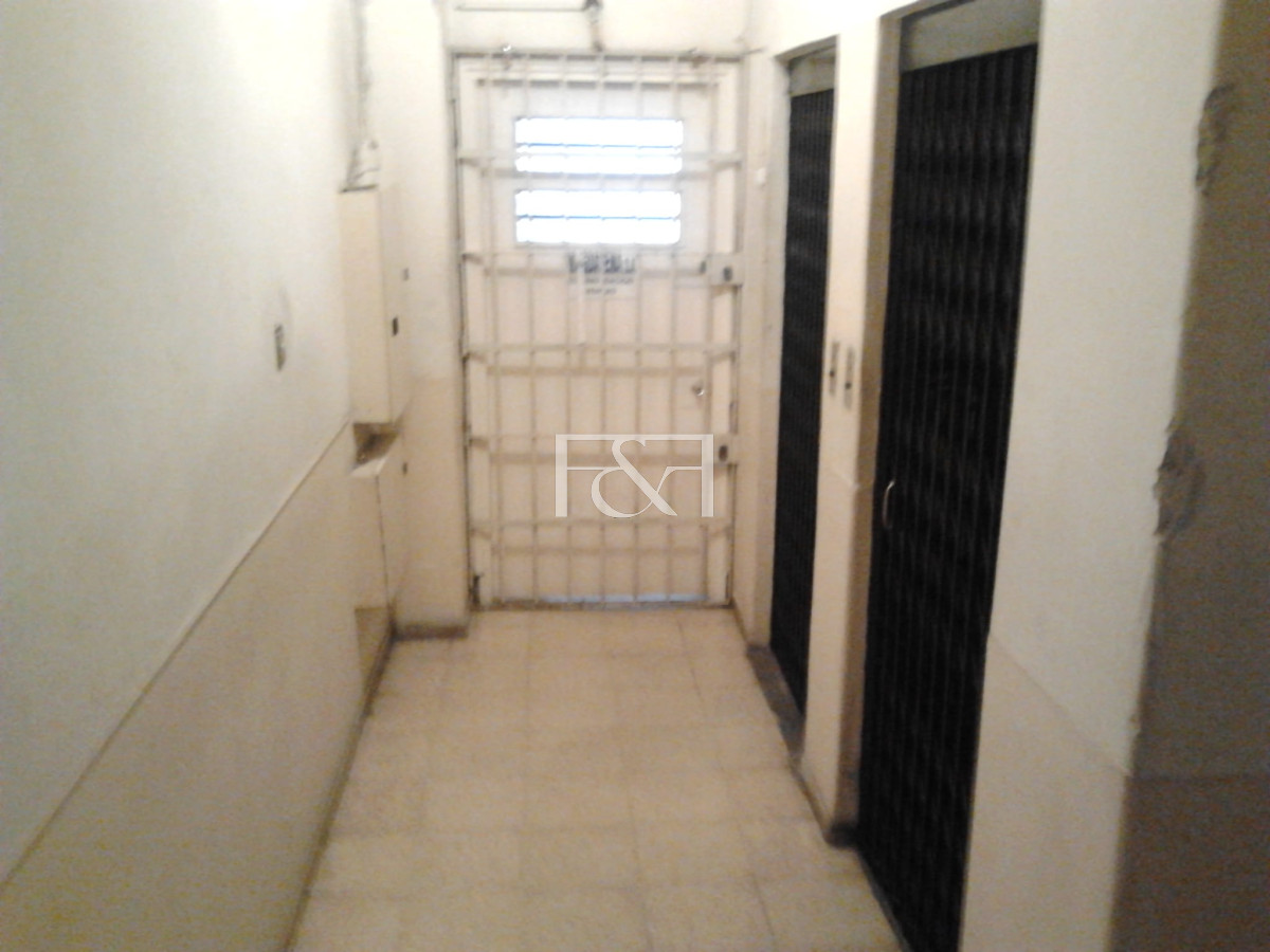 Local Comercial ID.2308 - Alquiler de Oficinas 