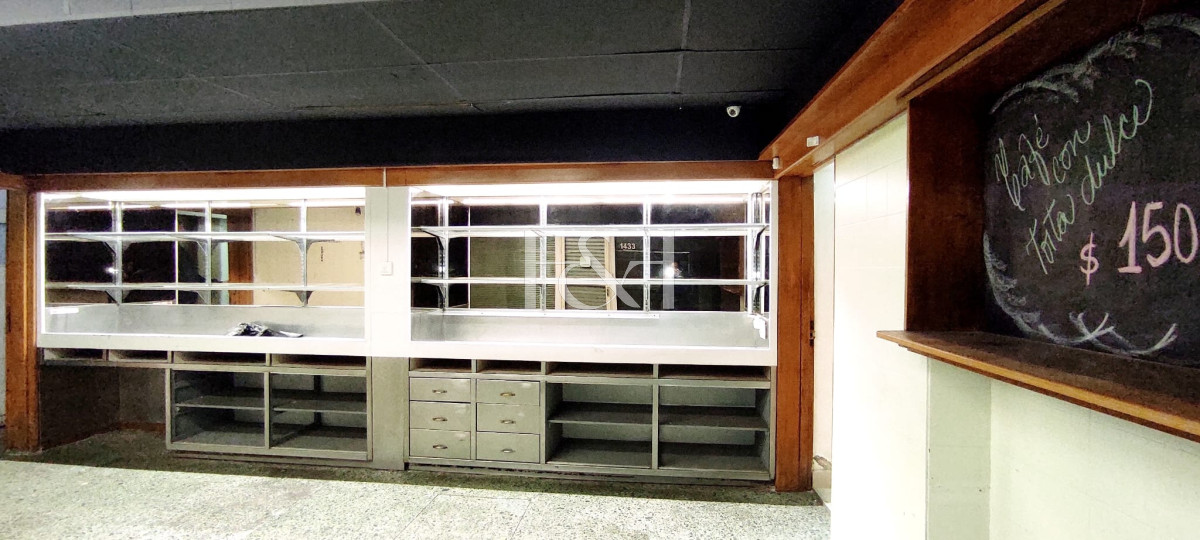 Local Comercial ID.2476 - Alquiler Local en el Centro