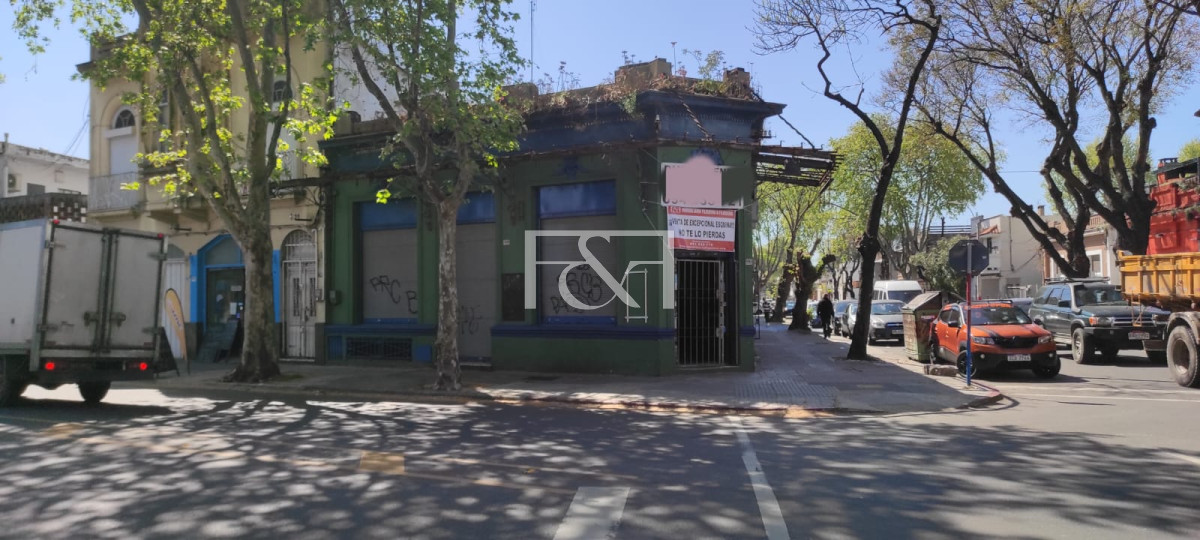 Local Comercial ID.2562 - Local Comercial y Casa en dos dormitorios 