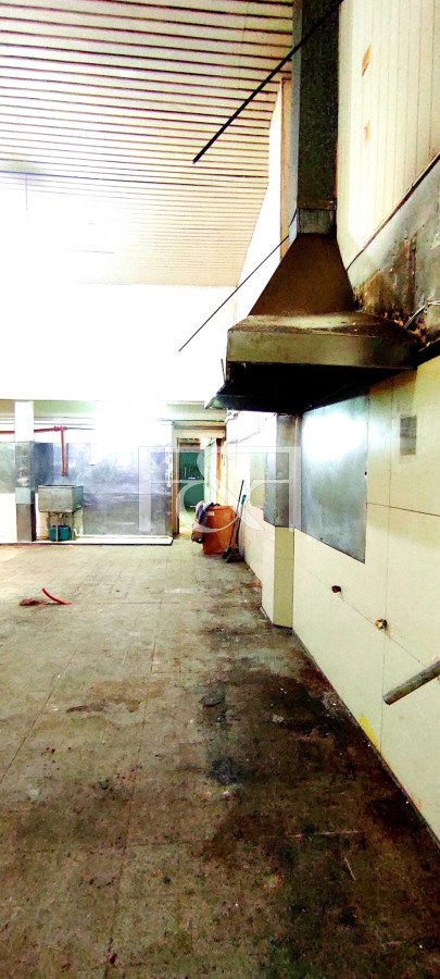 Local Comercial ID.2476 - Alquiler Local en el Centro