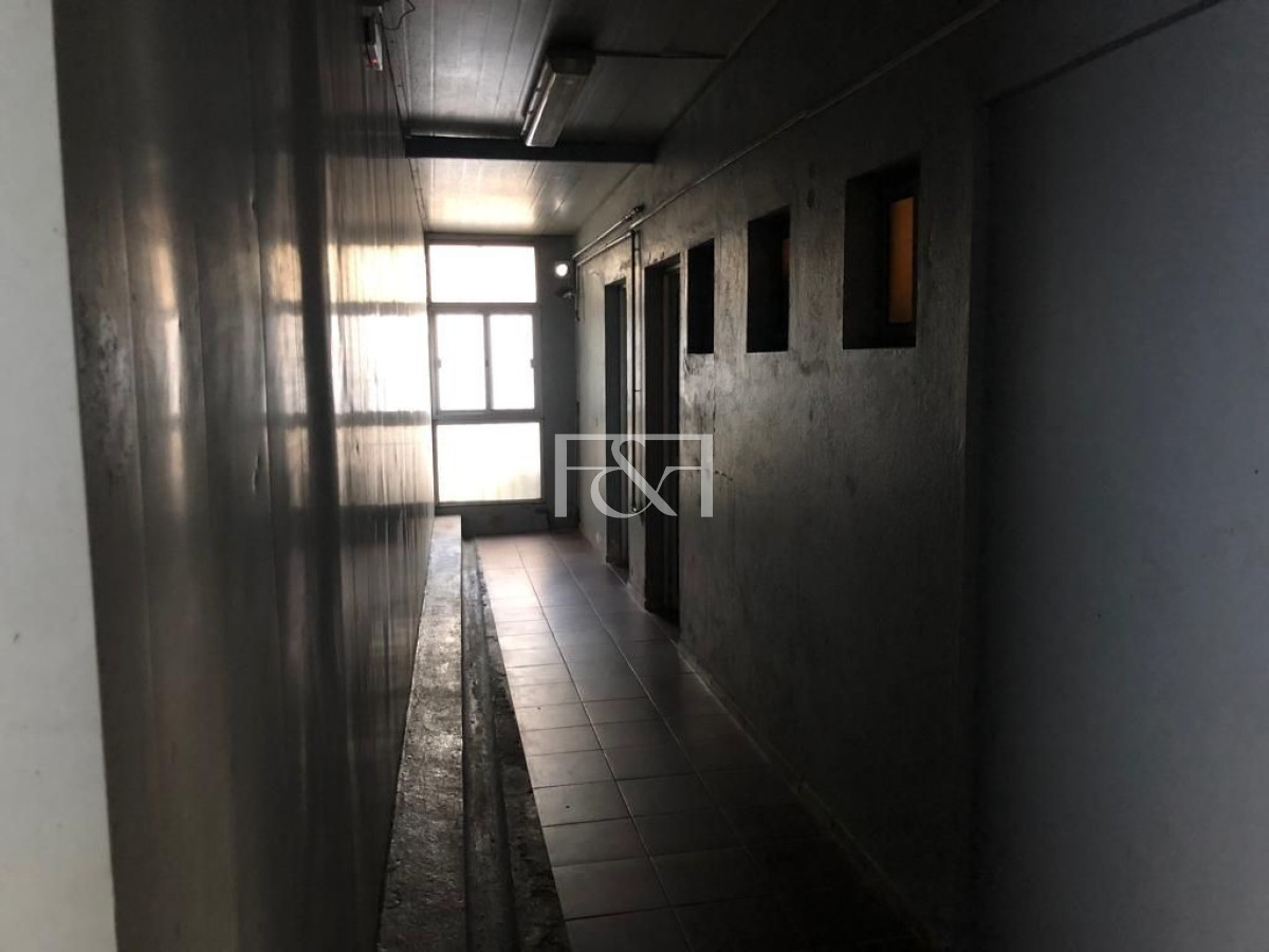 Local Comercial ID.2330 - Galpón En Venta De 2093m2 Ubicado En Peñarol