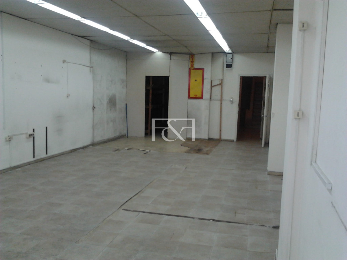 Local Comercial ID.2308 - Alquiler de Oficinas 