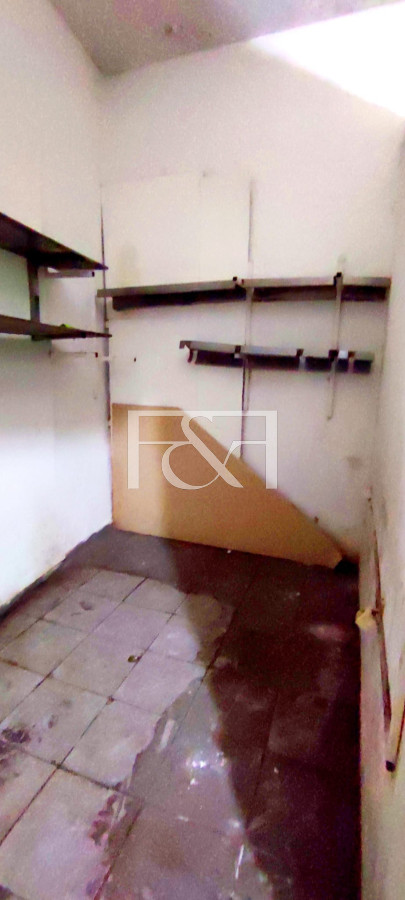 Local Comercial ID.2476 - Alquiler Local en el Centro
