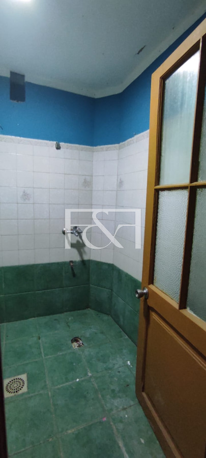 Local Comercial ID.2562 - Local Comercial y Casa en dos dormitorios 