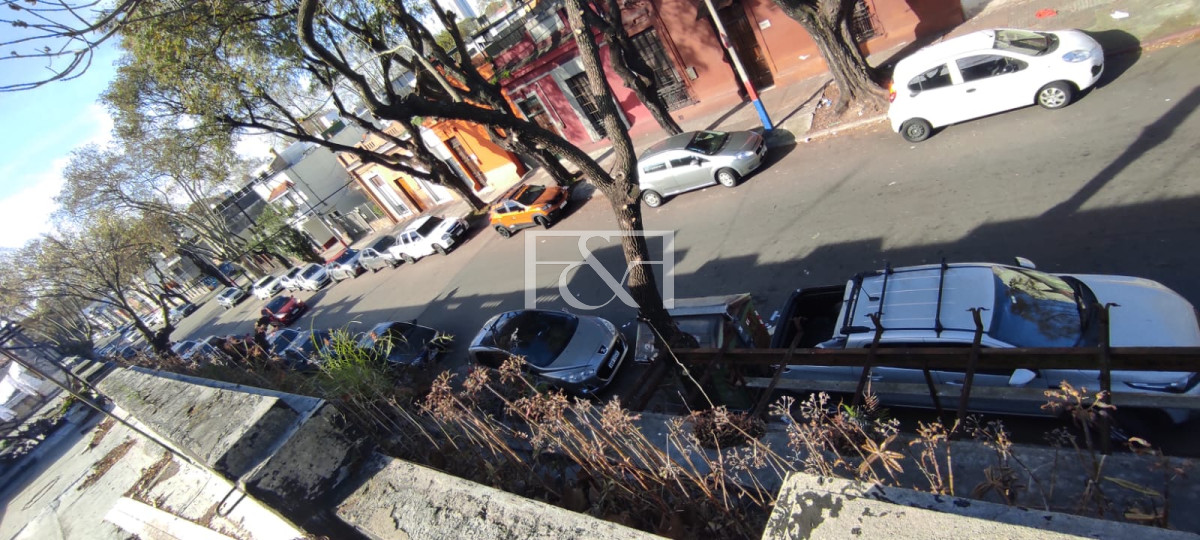 Local Comercial ID.2562 - Local Comercial y Casa en dos dormitorios 