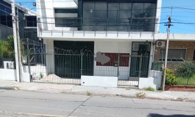 Venta de Local Con Casa en Sayago