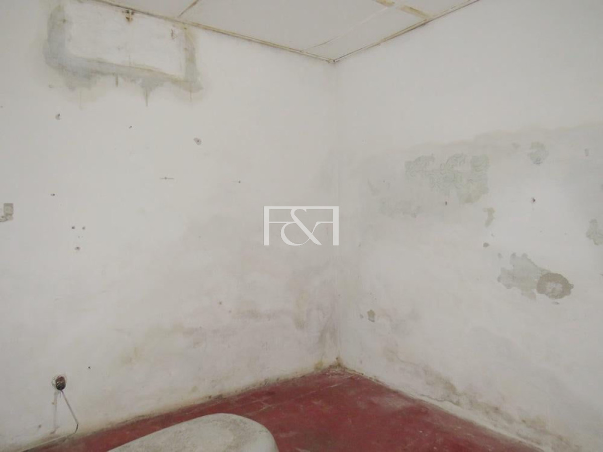 Terreno ID.1281 - Terreno más casa a reciclar en La Teja