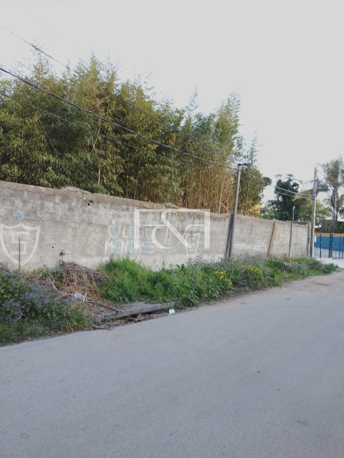 Terreno ID.2834 - Vendo ,Amplio Terreno 700 mtrs2 .  PRADO