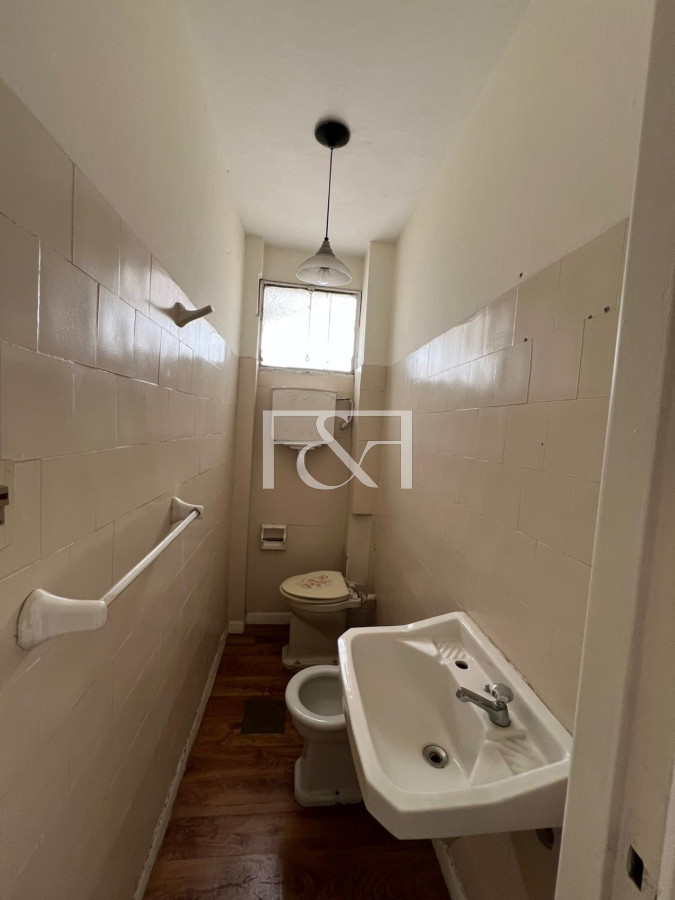 Oficina ID.2884 - ALQUILER OFICINA EN CIUDAD VIEJA