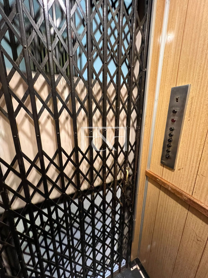 Oficina ID.2884 - ALQUILER OFICINA EN CIUDAD VIEJA