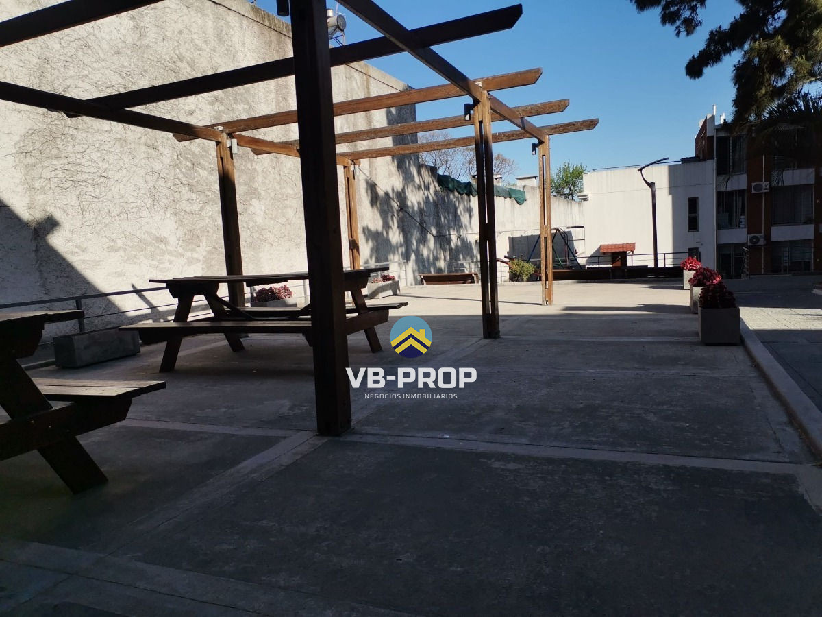 Apartamento ID.43 - Venta Apartamento Complejo Ibirapita Bella Vista 3 Dormitorios 