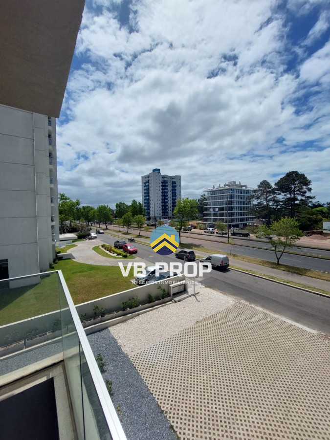 Apartamento ID.29 - Venta Apartamento Torre Gaudí Punta Del Este 2 Dormitorios 