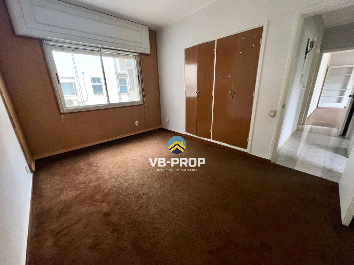 Apartamento ID.389 - Apartamento 2 dormitorios + servicio en venta cordon centro oportunidad oficina 
