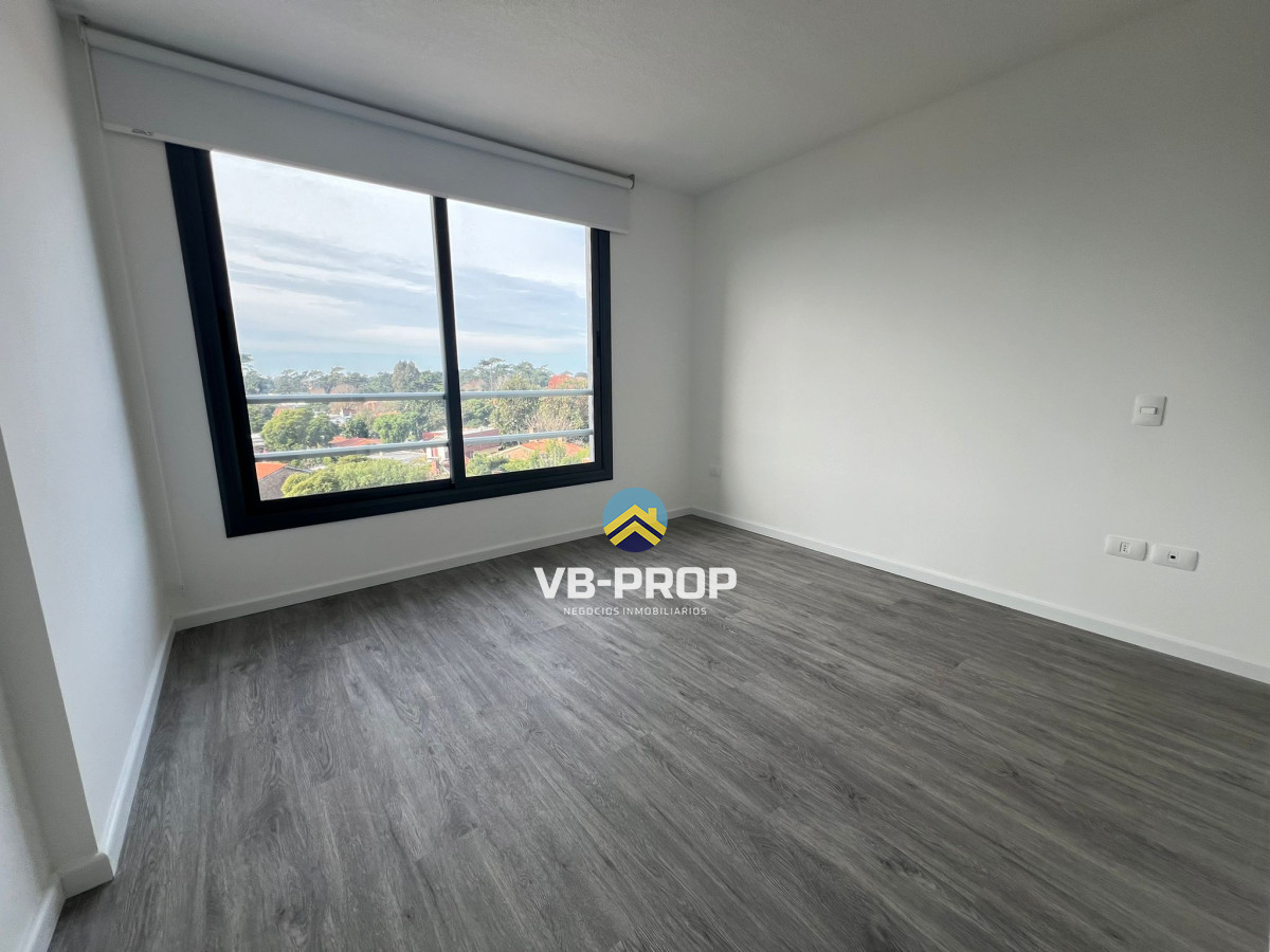 Apartamento ID.310 - Alquiler apartamento 2 dormitorios Edificio Italia Maldonado