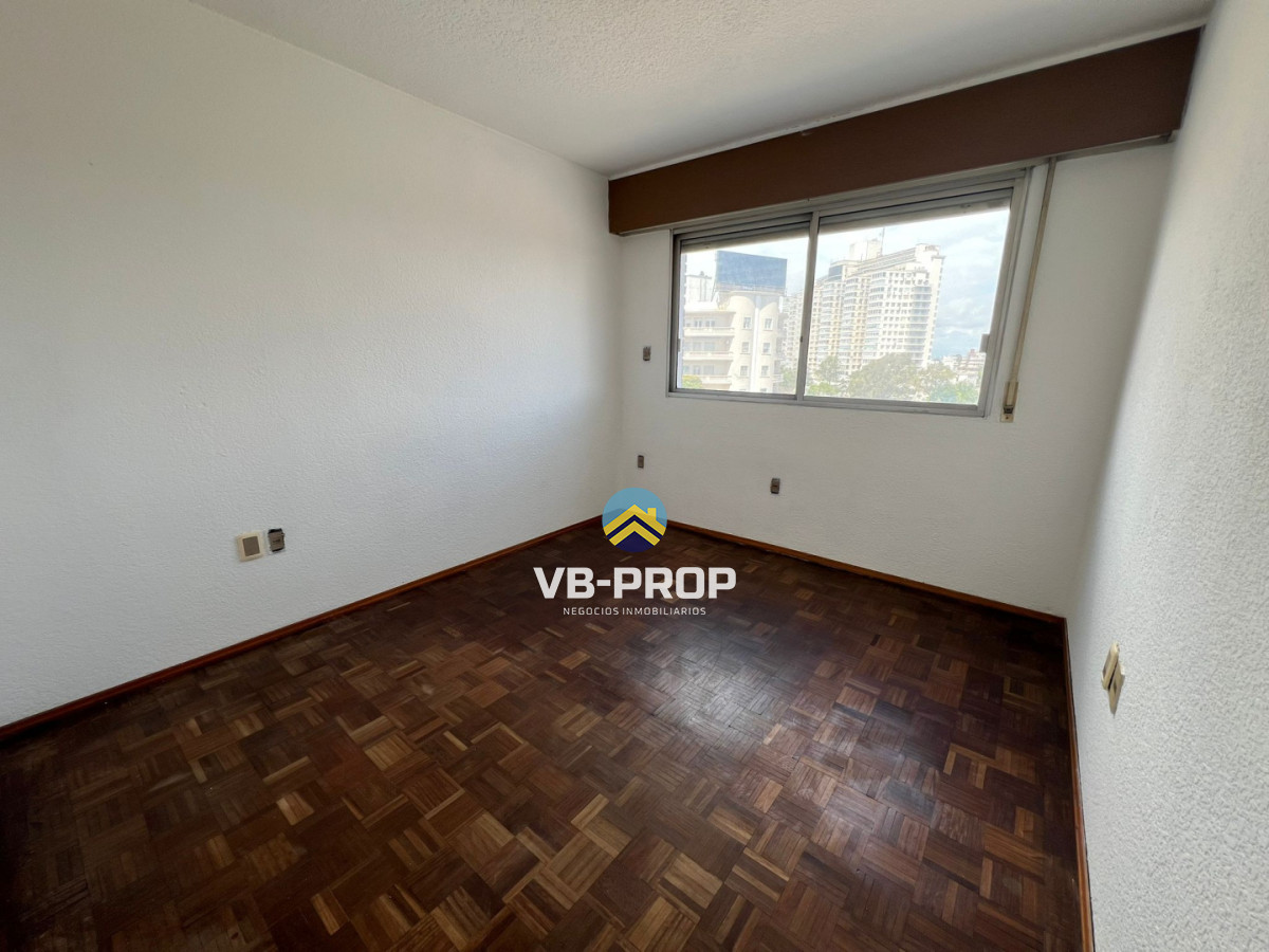 Apartamento ID.465 - VENTA APARTAMENTO 1 DORMITORIO LA BLANQUEADA PARQUE BATLLE