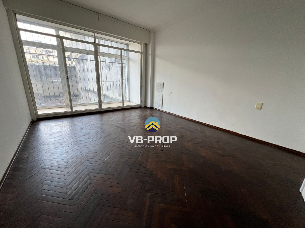 Apartamento ID.354 - Venta apartamento 1 dormitorio centro 18 de julio 
