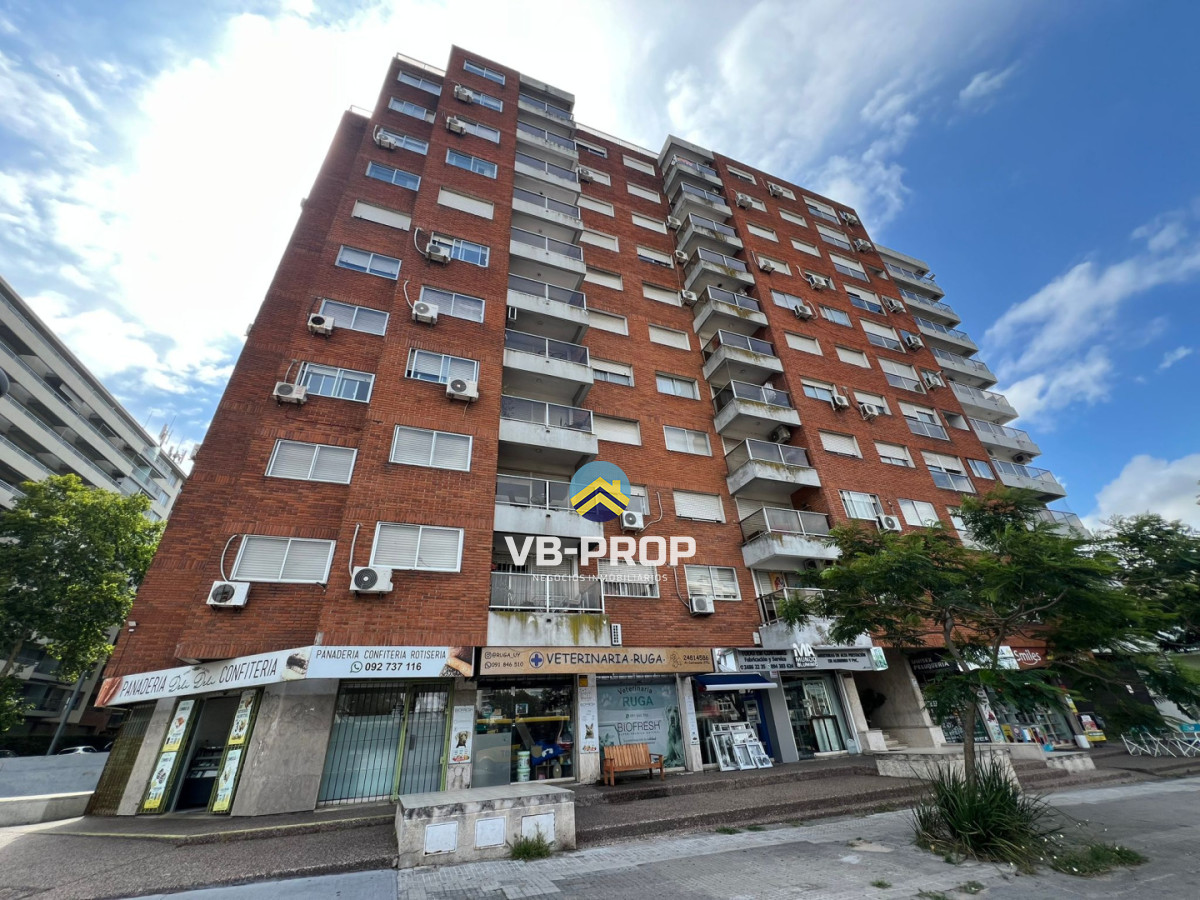 Apartamento ID.465 - VENTA APARTAMENTO 1 DORMITORIO LA BLANQUEADA PARQUE BATLLE