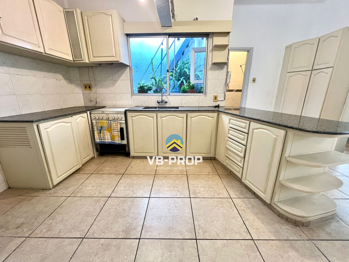 Apartamento ID.434 - venta apartamento de altos la blanqueada 4 dormitorios 