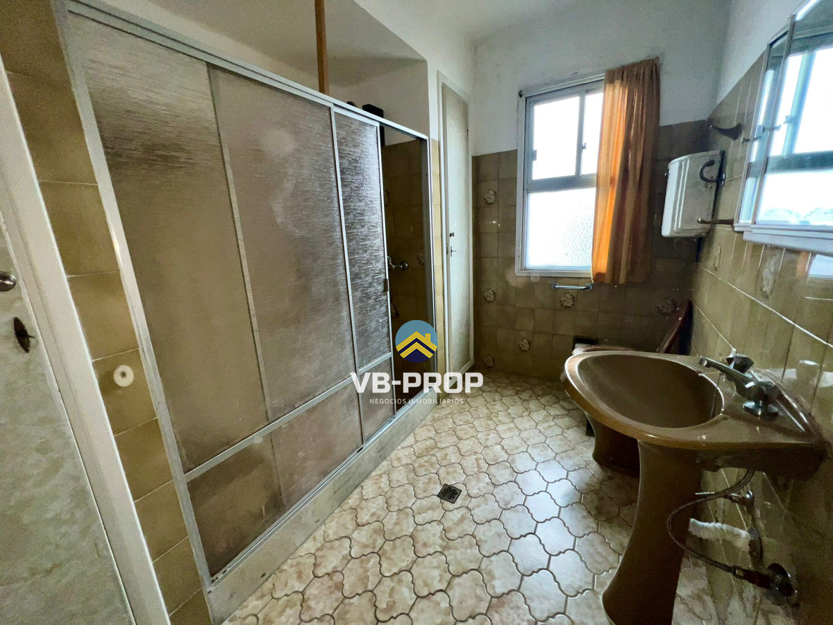 Apartamento ID.389 - Apartamento 2 dormitorios + servicio en venta cordon centro oportunidad oficina 