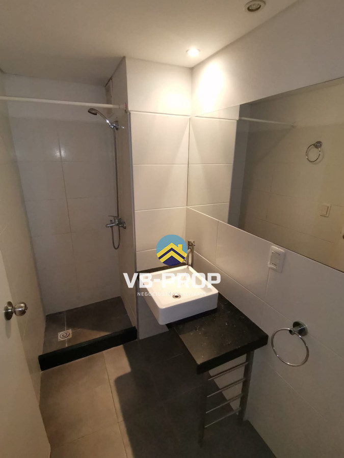 Apartamento ID.93 - Alquiler apartamento 2 dormitorios parque batlle cochera 