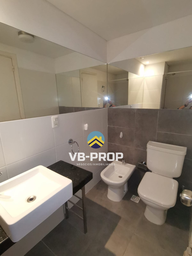 Apartamento ID.93 - Alquiler apartamento 2 dormitorios parque batlle cochera 