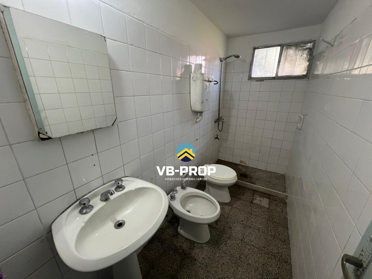 Apartamento ID.446 - Venta apartamento complejo artigas 3 dormitorios 