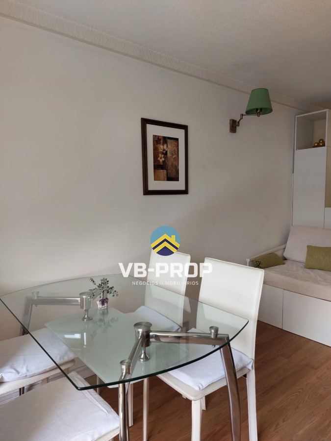 Apartamento ID.101 - Alquiler apartamento centro 1 dormitorio amoblado