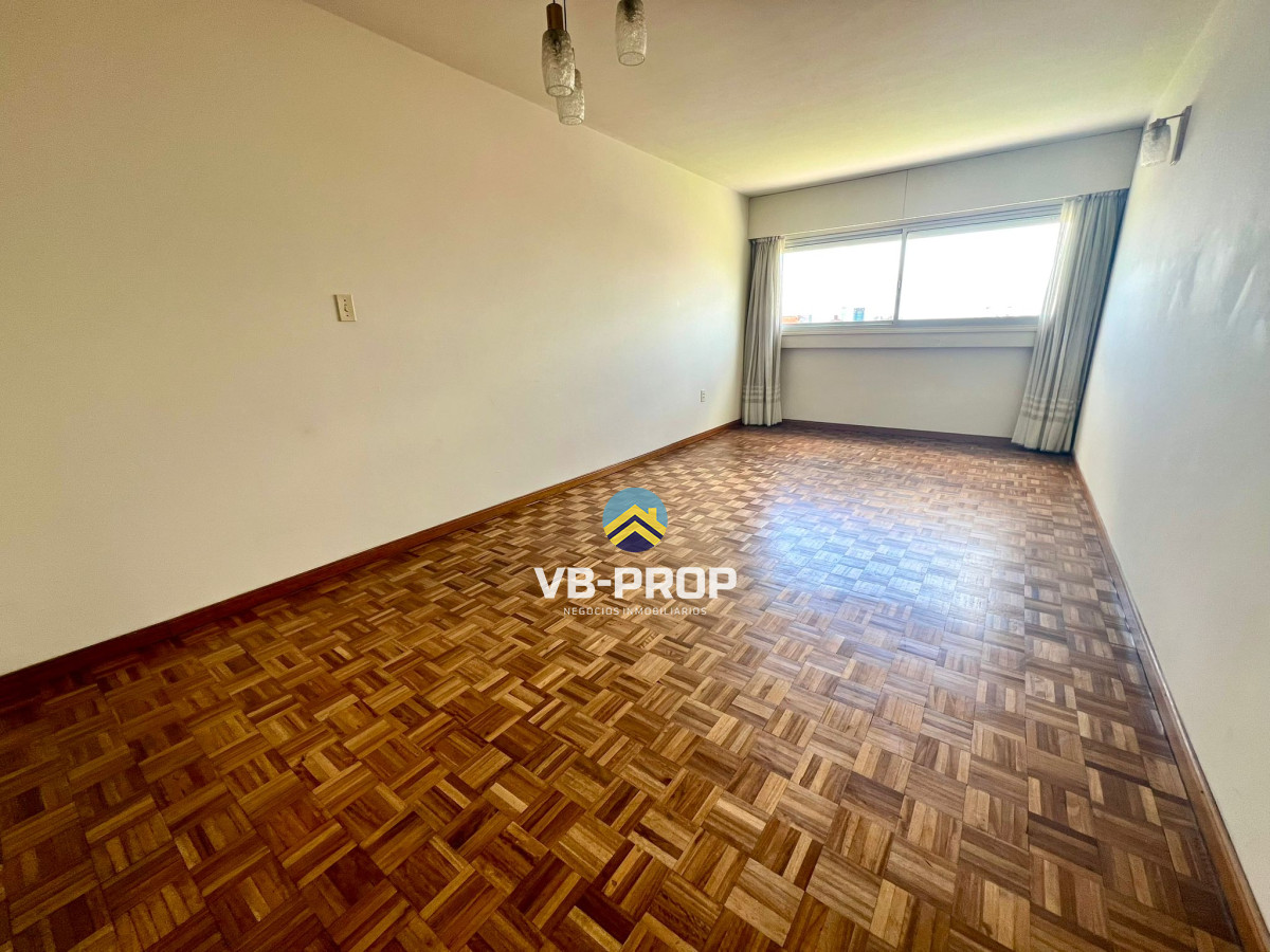 Apartamento ID.401 - Alquiler apartamento 2 dormitorios parque batlle + cochera 
