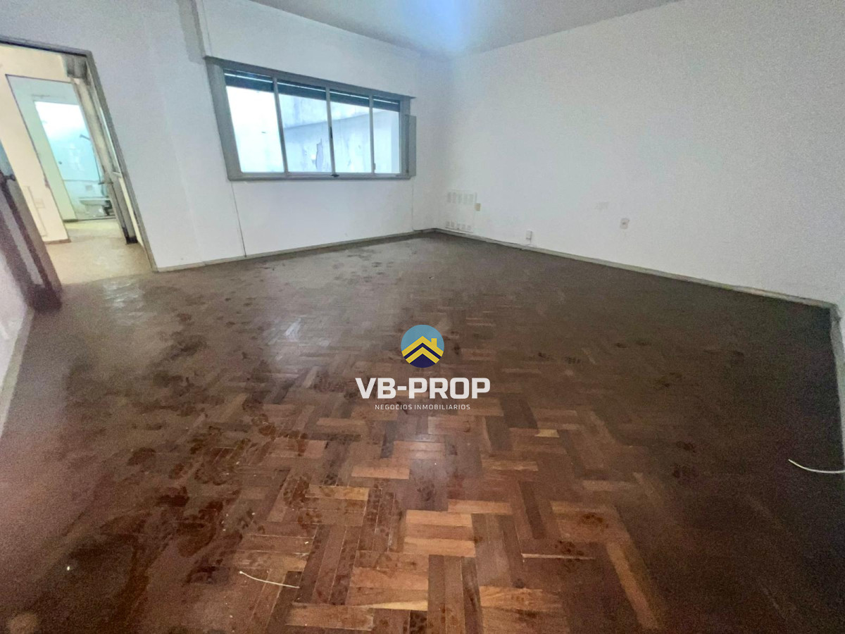 Apartamento ID.454 - Venta apartamento centro 3 dormitorios + servicio oficina 