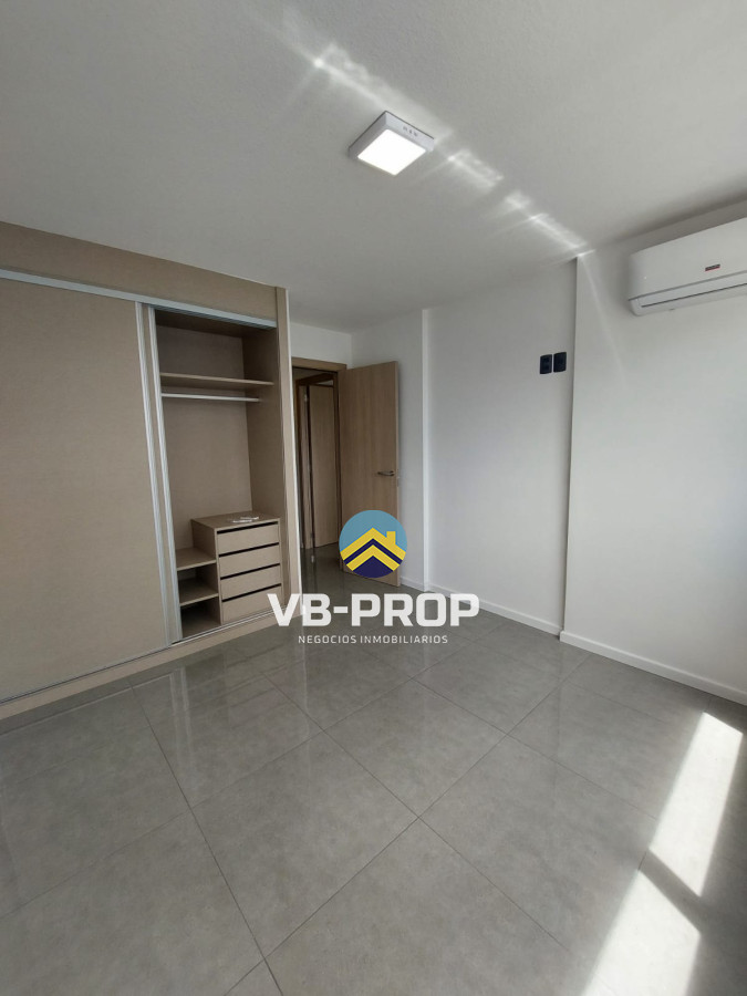 Apartamento ID.29 - Venta Apartamento Torre Gaudí Punta Del Este 2 Dormitorios 
